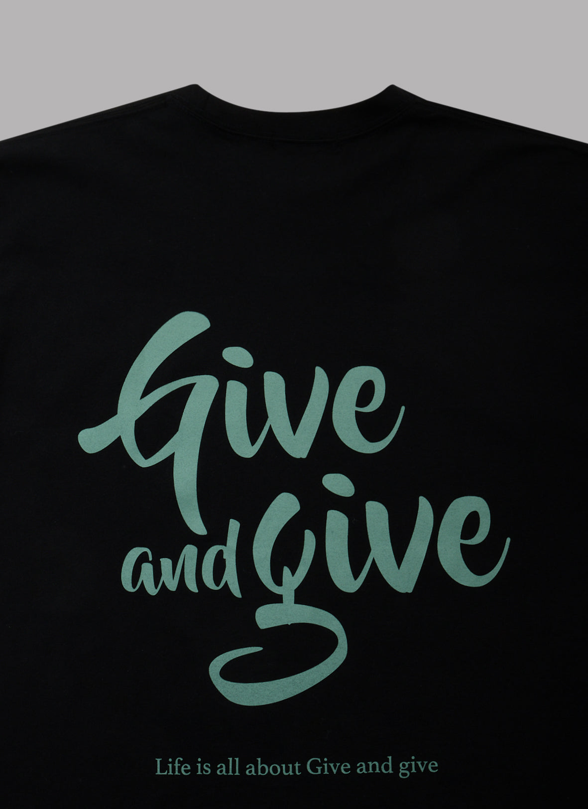 GIVE&GIVE S/S TEE - BLACK