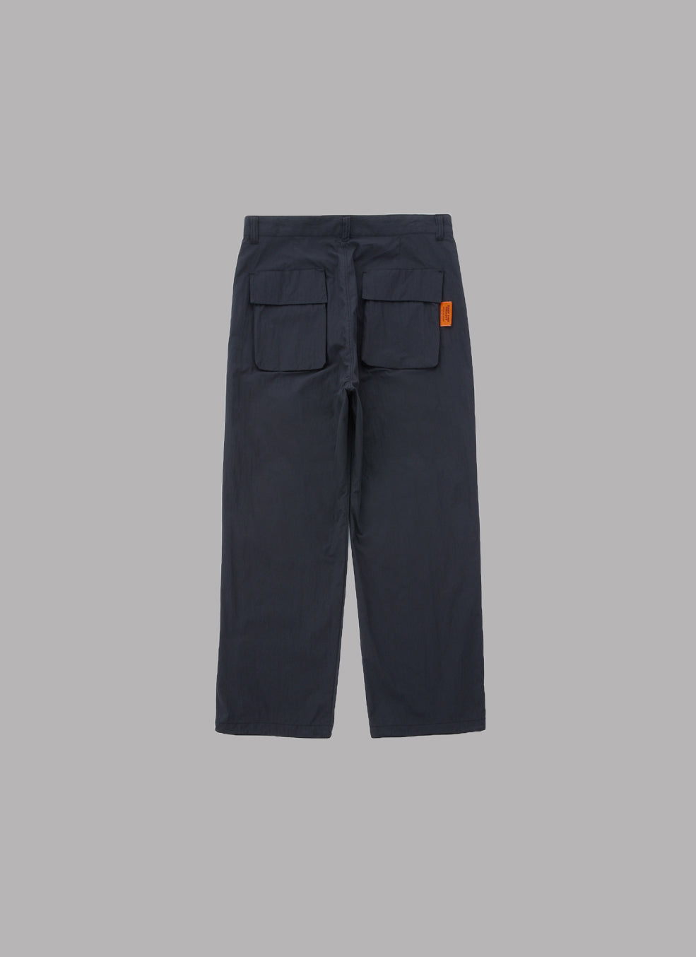 OVER TUCK SHELL PANTS-BLACK