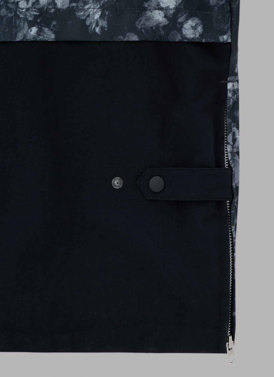 FLOWER PATTERN LIGHT BLOUSON JACKET-BLACK