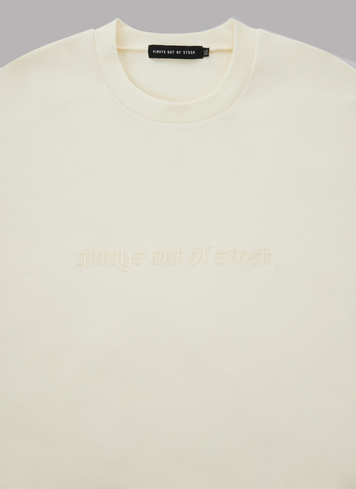 OLD ENGLISH HALF SLEEVE TEE-WHITE