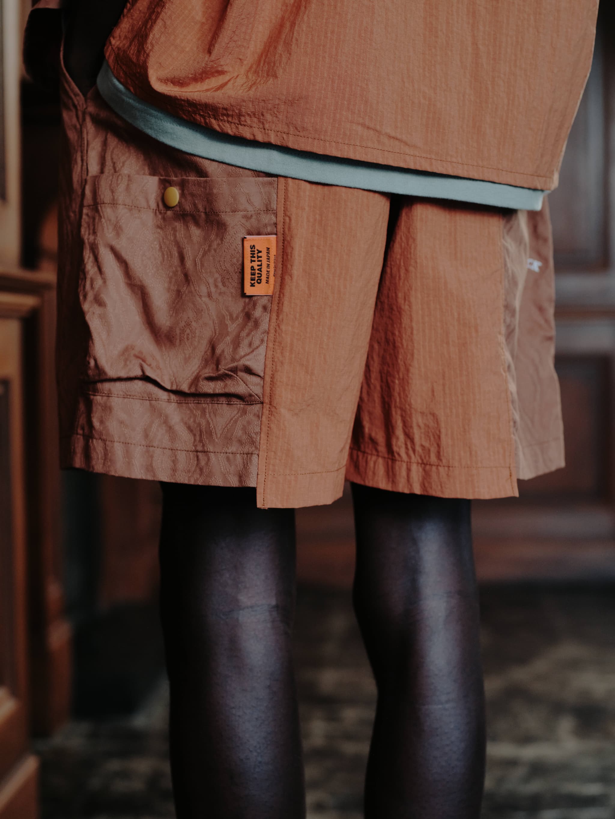 JACQURED PATTERN RESORT 2TUCK SHORTS - BROWN