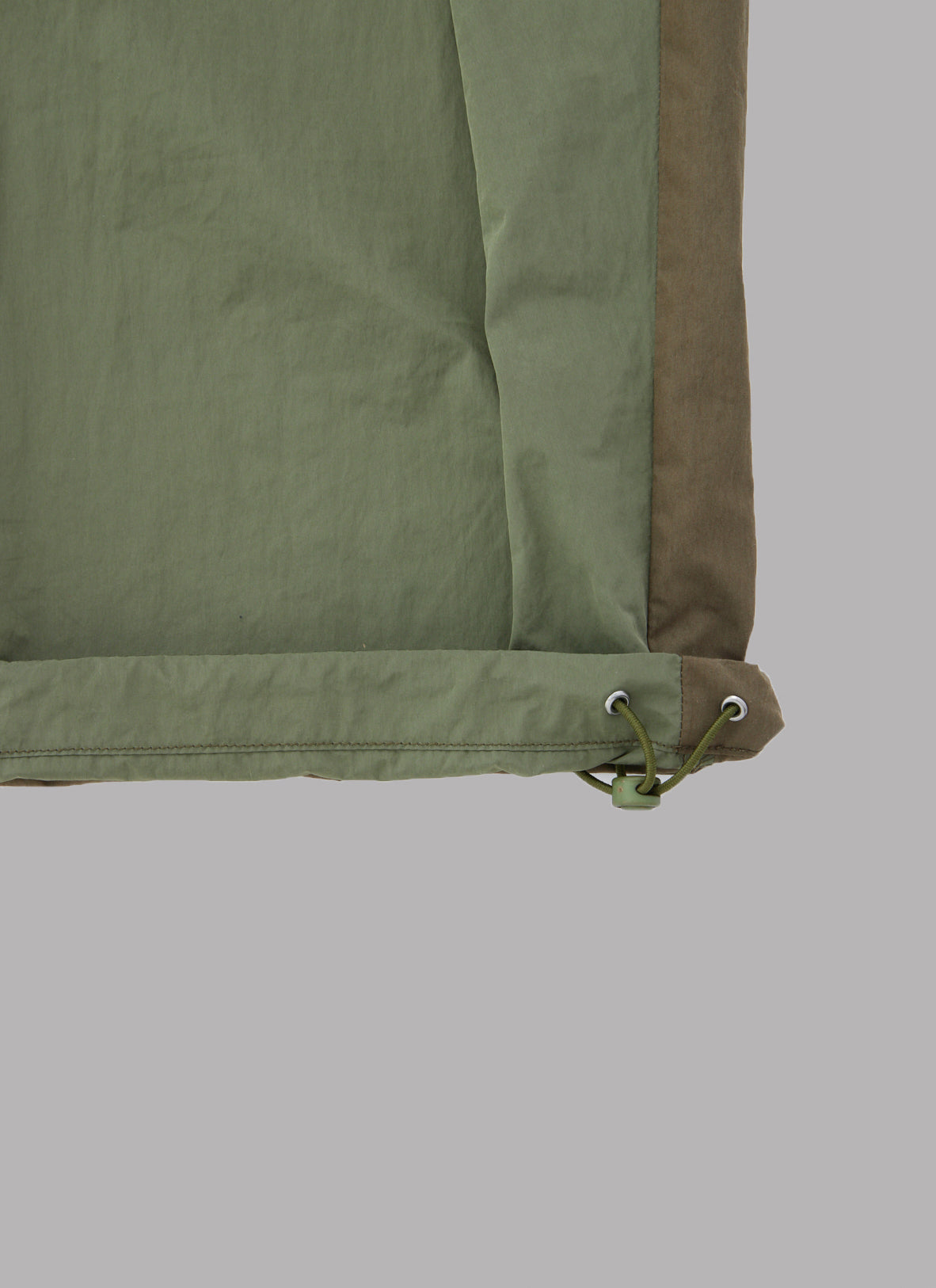 OVER TUCK SHELL PANTS-OLIVE