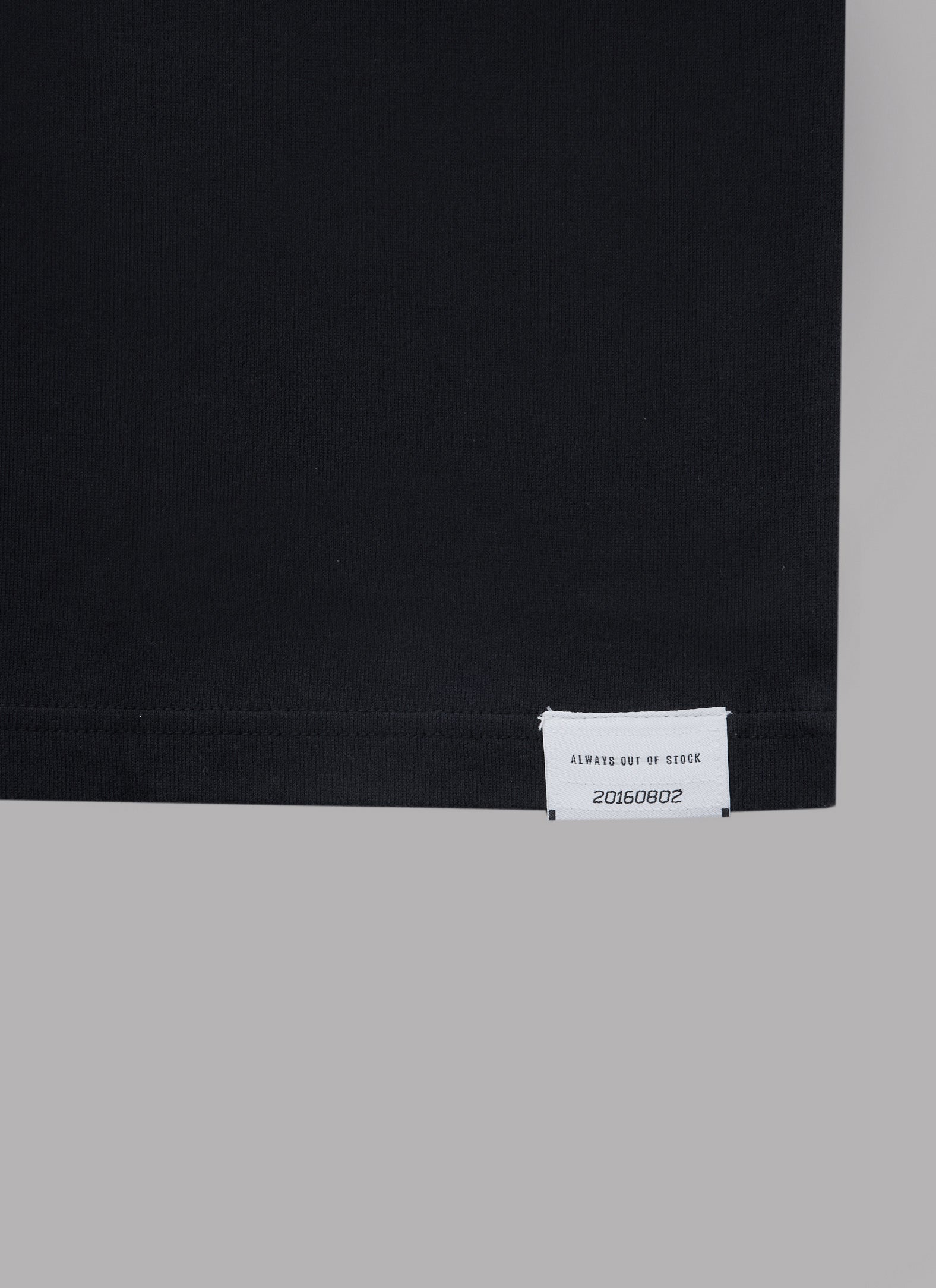 SWD_S/S TEE-BLACK