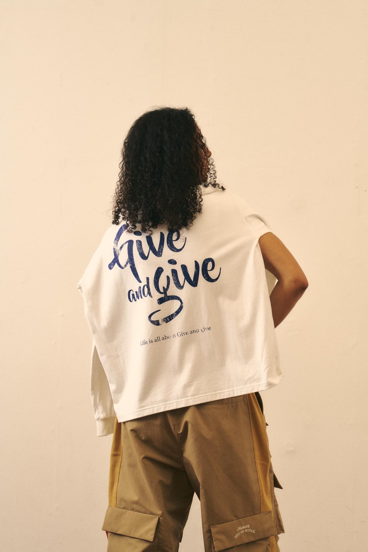 GIVE & GIVE L/S TEE - WHITE