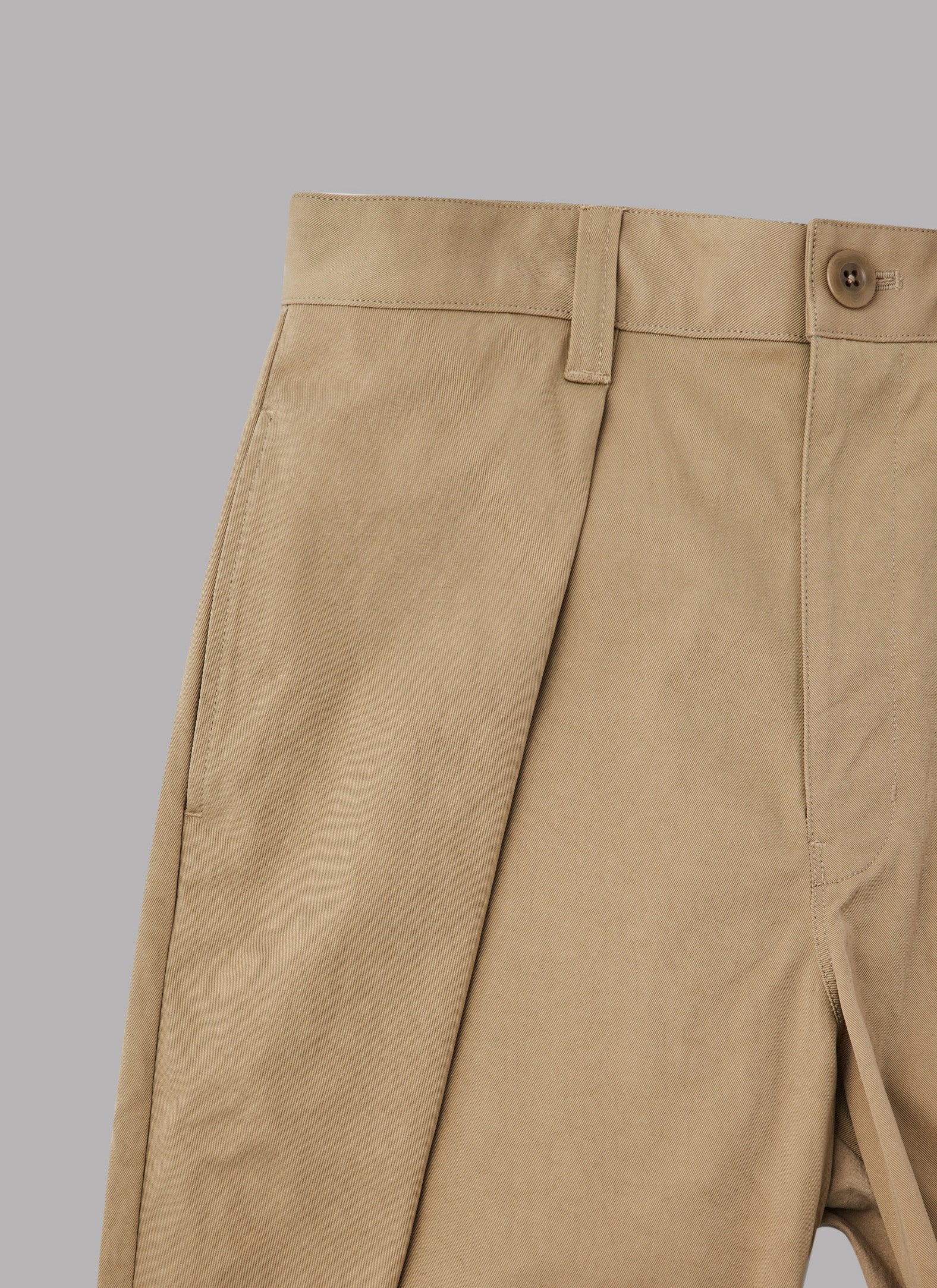 OVERTUCK PANTS-BEIGE