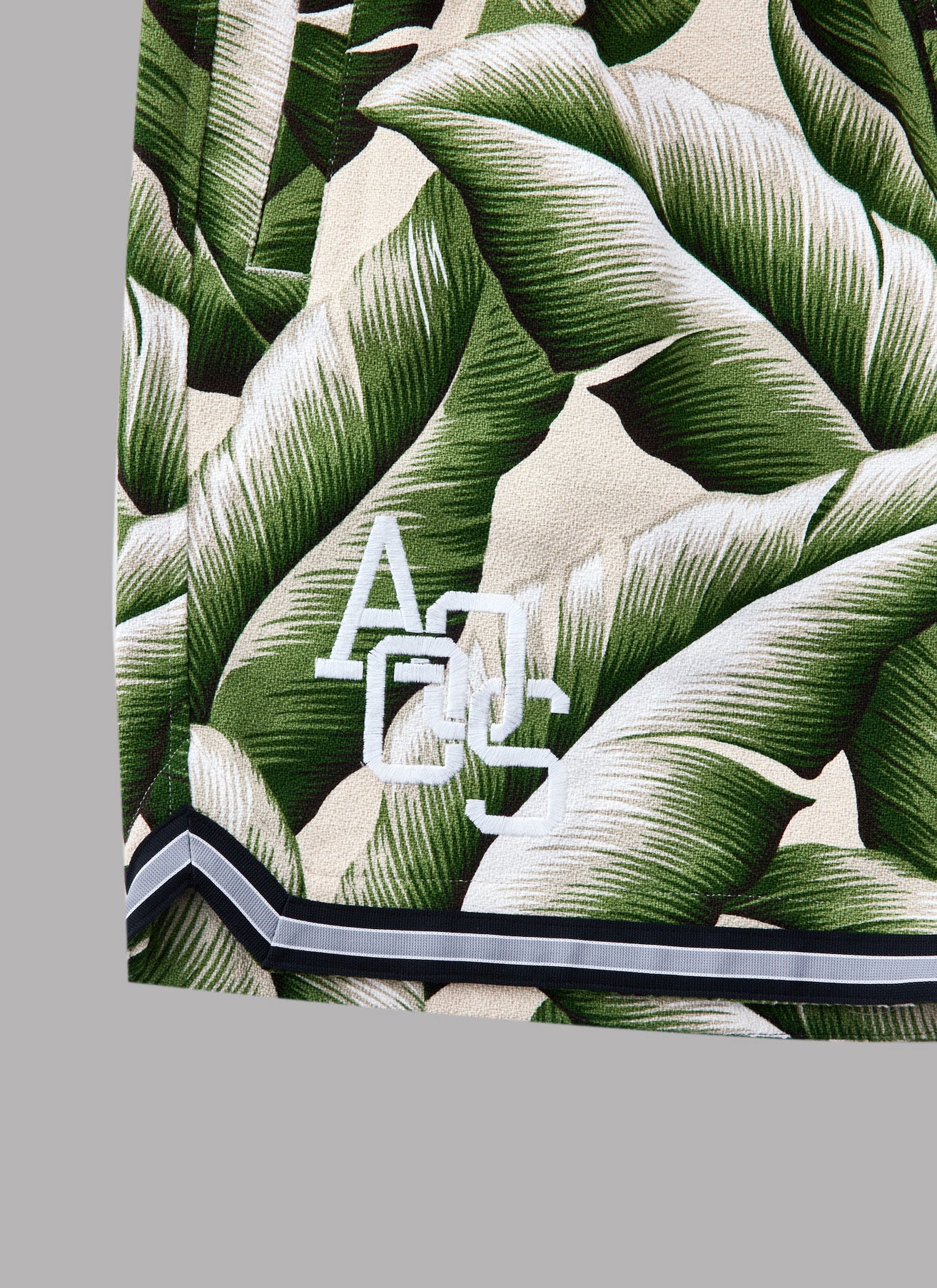 HAWAIIAN BASKETBALL SHORTS-BEIGE