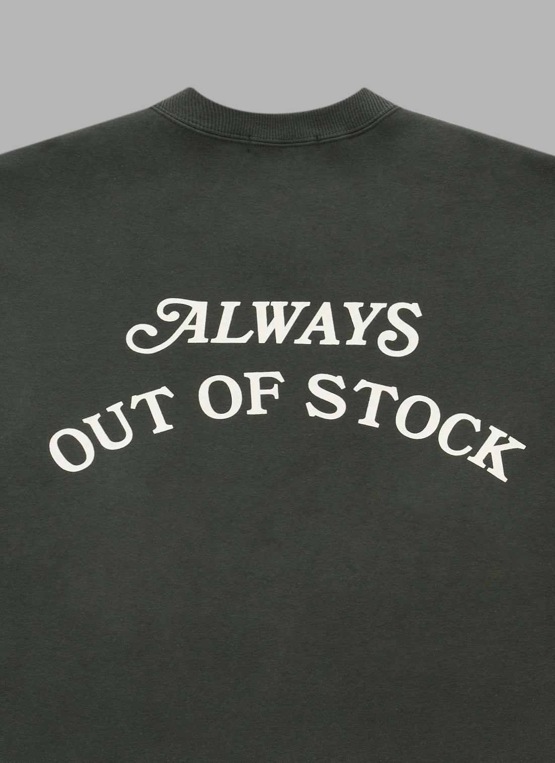 BASIC LOGO CREWNECK -OLIVE x OFF WHITE