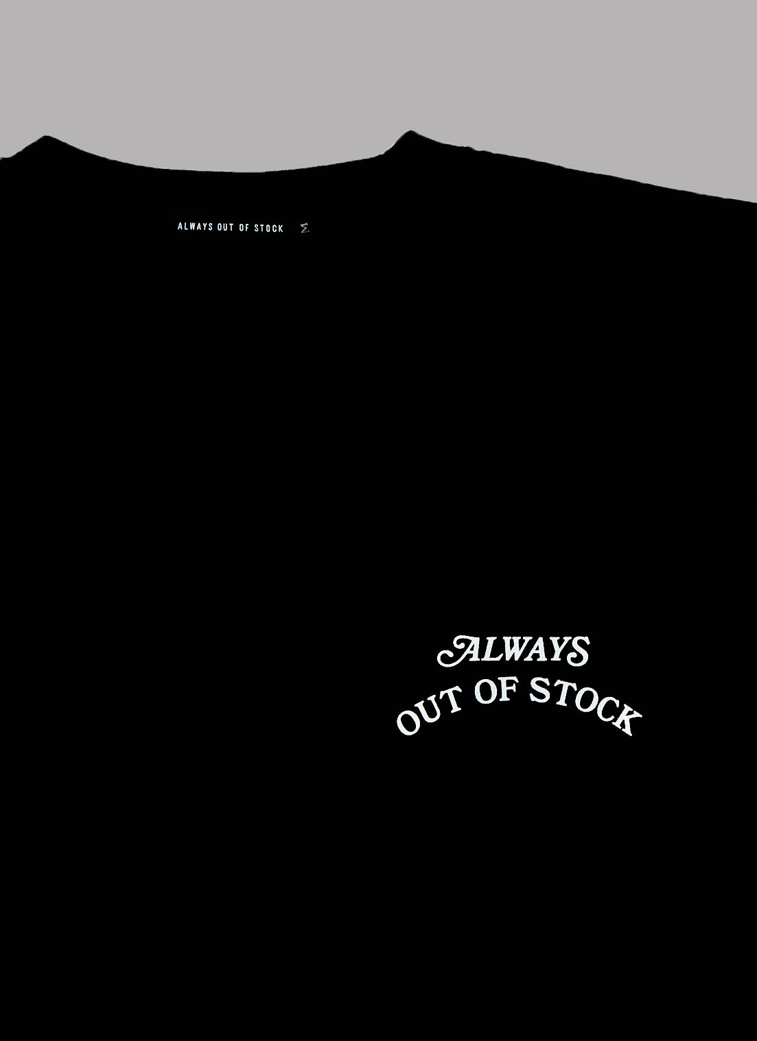 STORE GRAPHIC L/S TEE-BLACK
