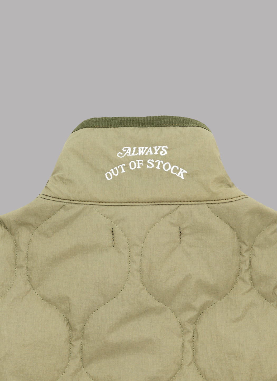 SWITCHED QUILTING JACKET - OLIVE