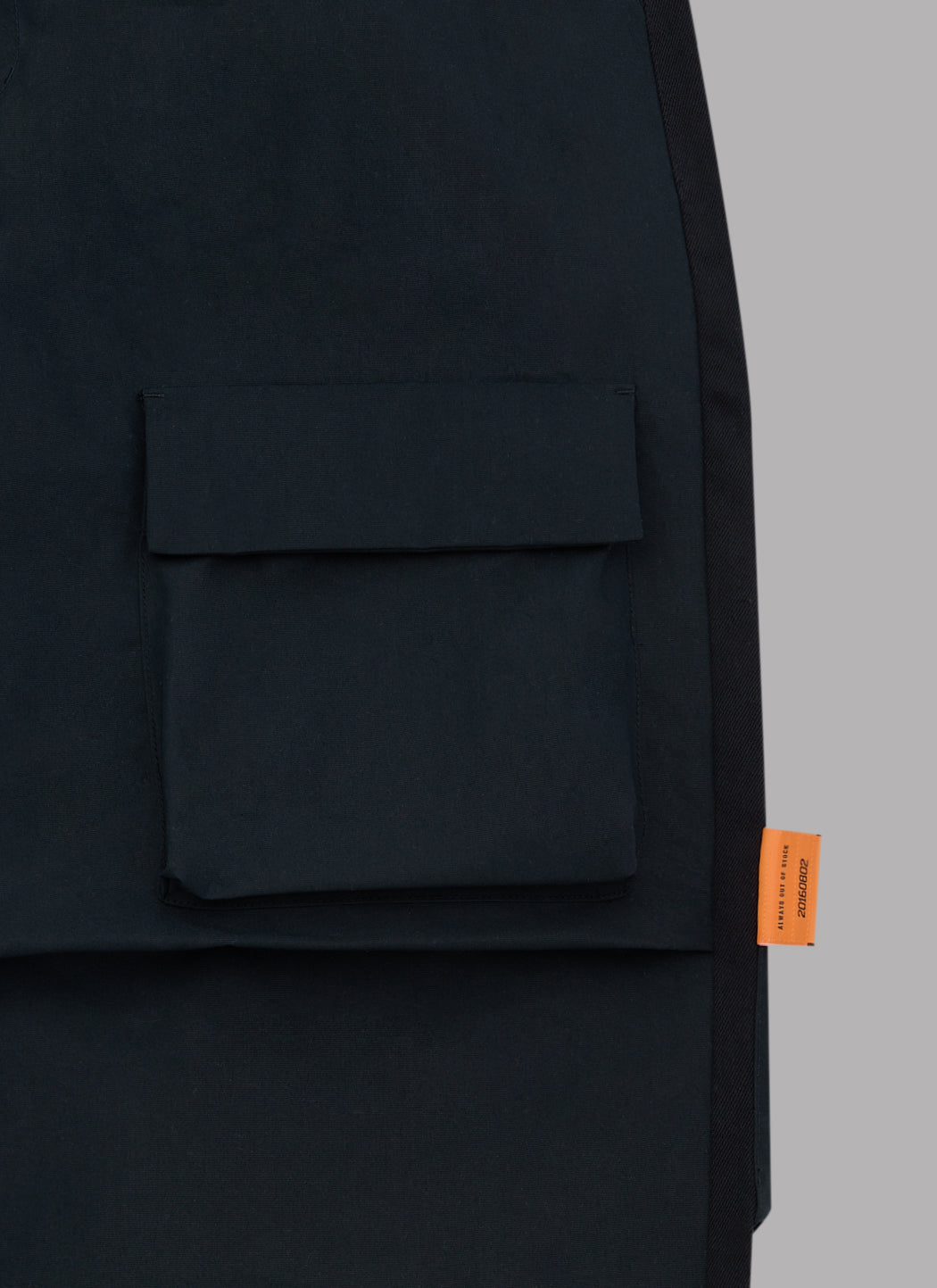 NINE POCKET WIDE FATIGUE PANTS - BLACK