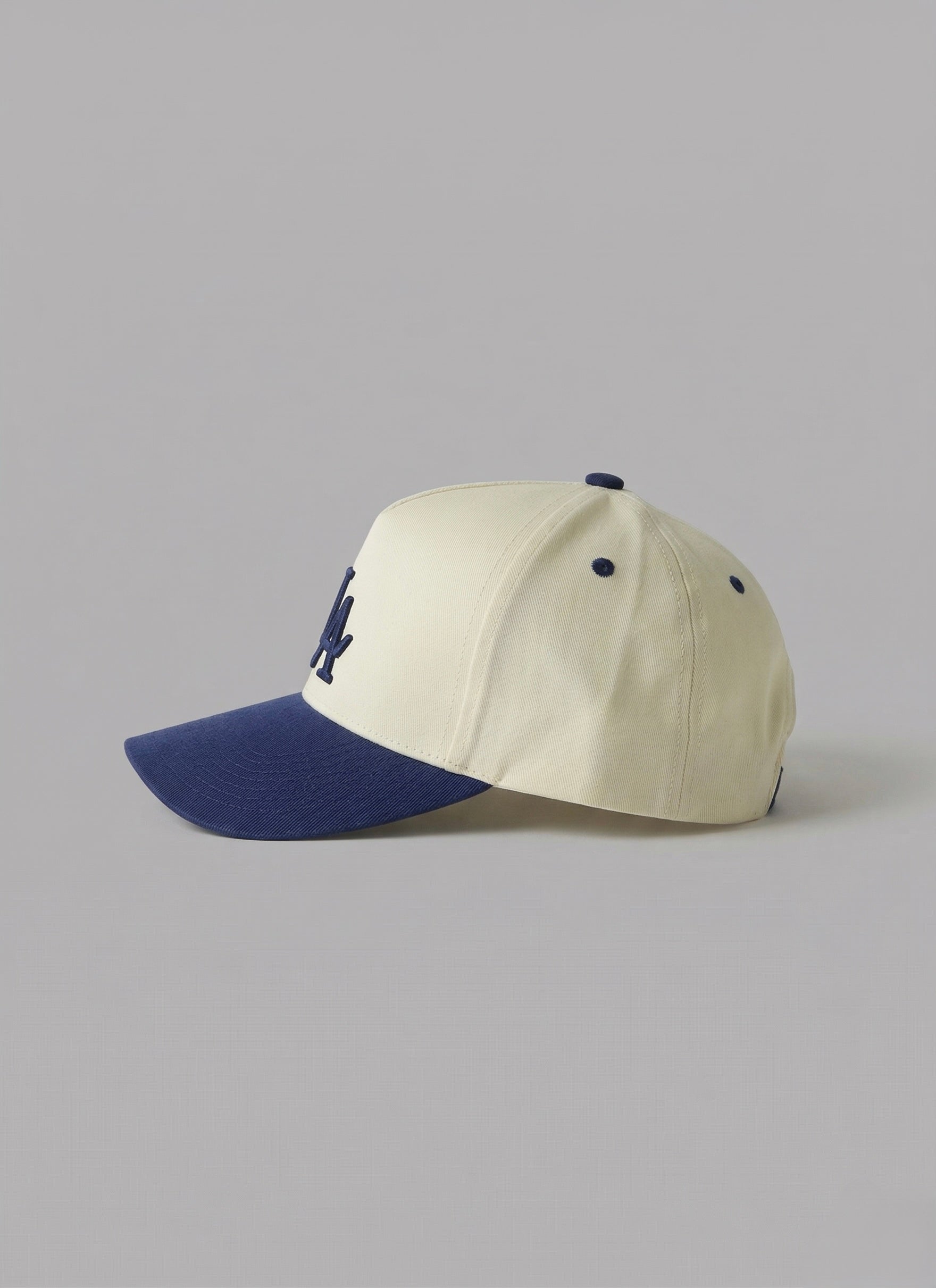 LA LOGO ADJUSTABLE CAP-NAVY x IVORY