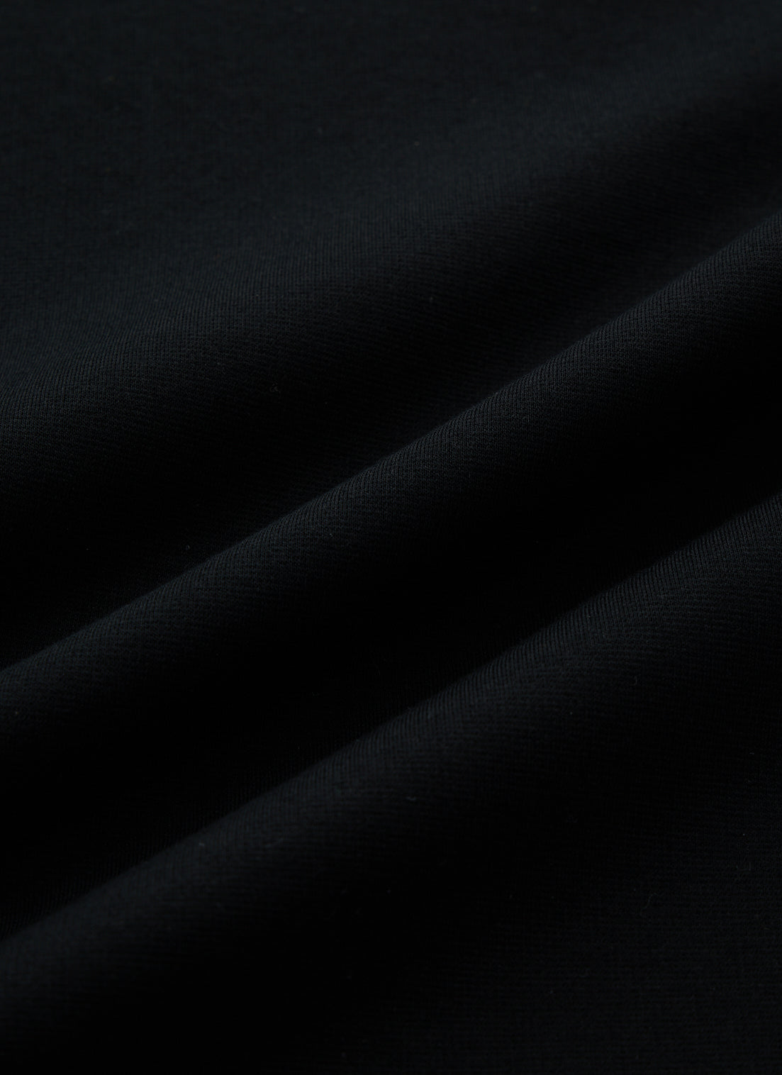 OLD ENGLISH DROP L/S TEE-BLACK