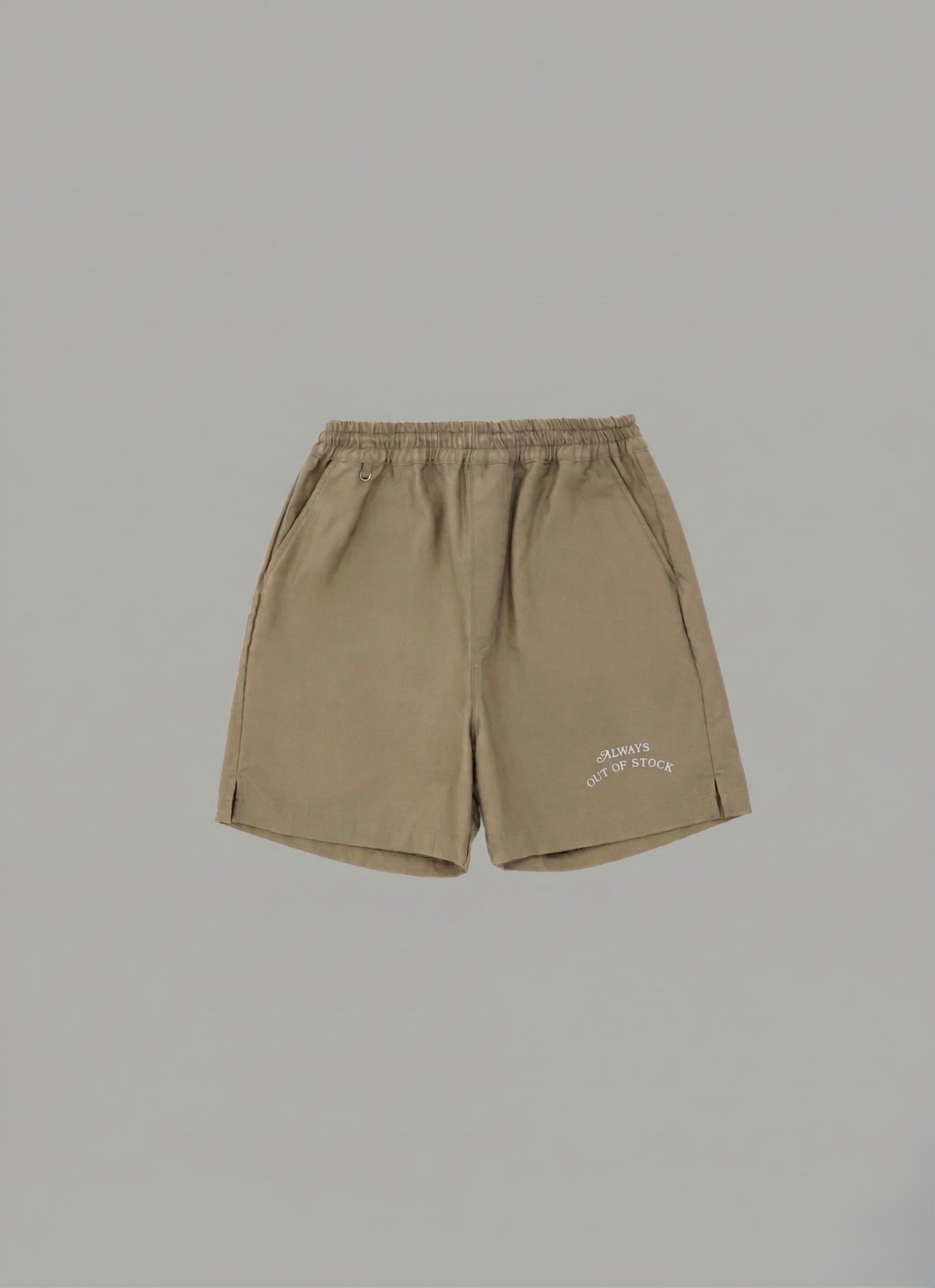 BASIC LOGO HALF BASKETBALL SHORTS-BEIGE