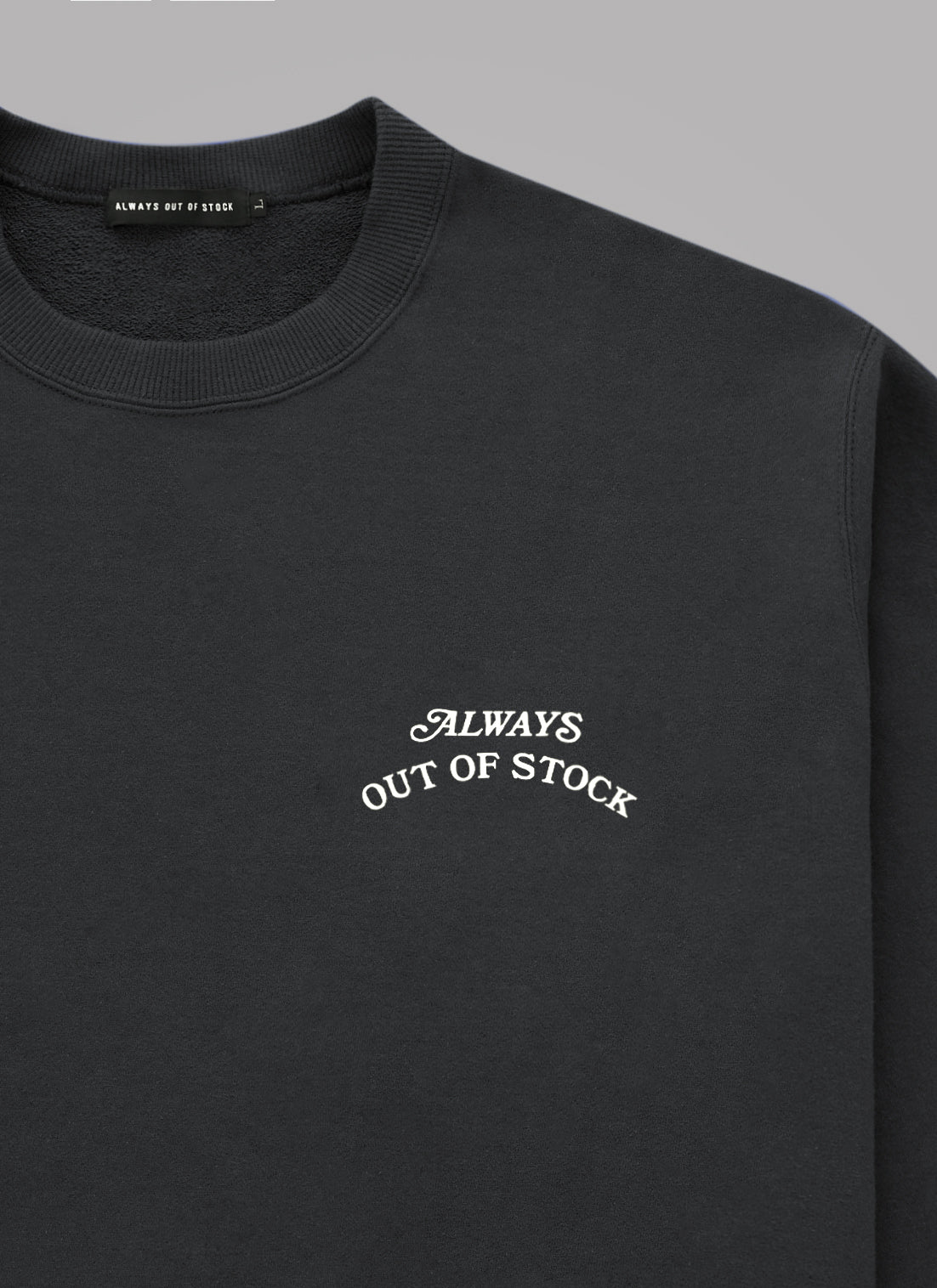 BASIC LOGO CREWNECK - CHARCOAL x OFF WHITE