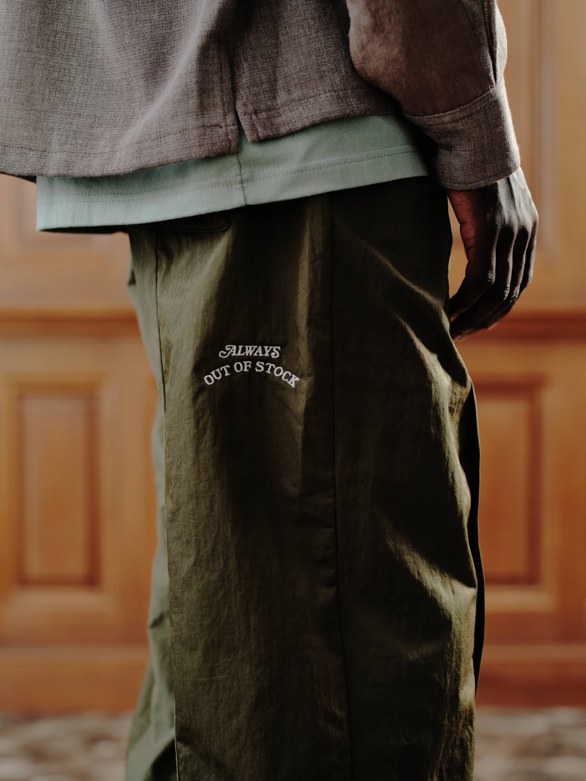 OVER PLEATED TROUSERS-KHAKI
