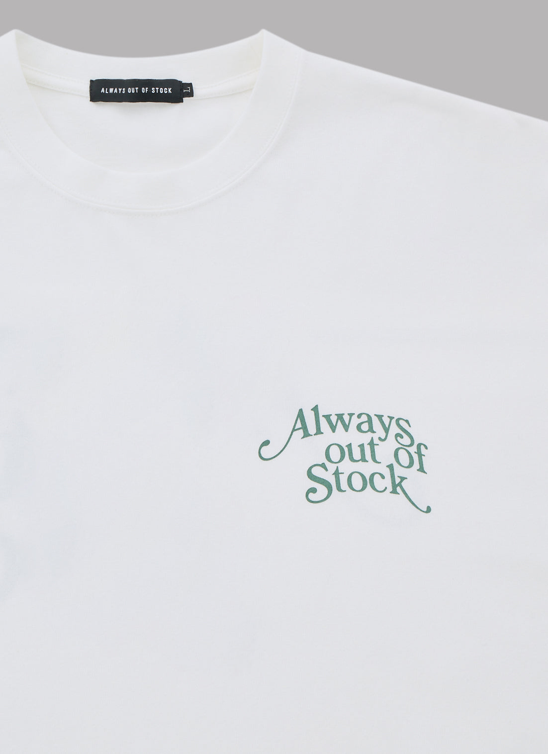 PLAY LOGO L/S TEE-WHITE x PISTACCHIO