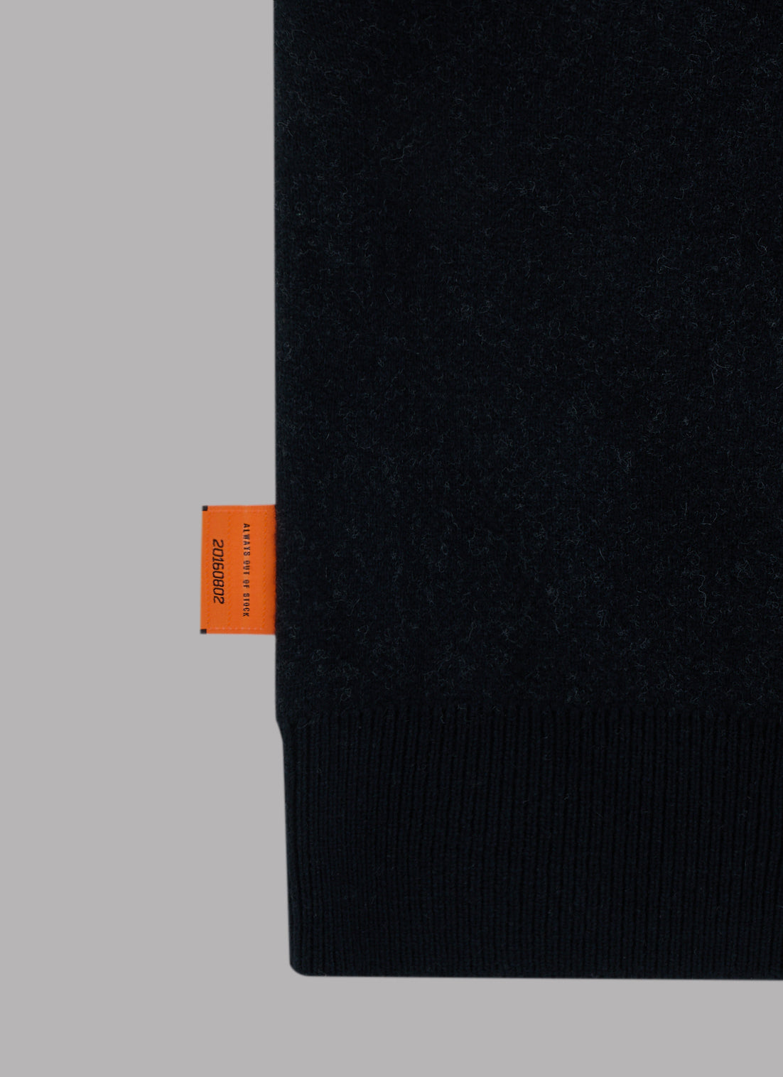 BASIC LOGO JACQUARD KNIT CREW SWEATER - BLACK