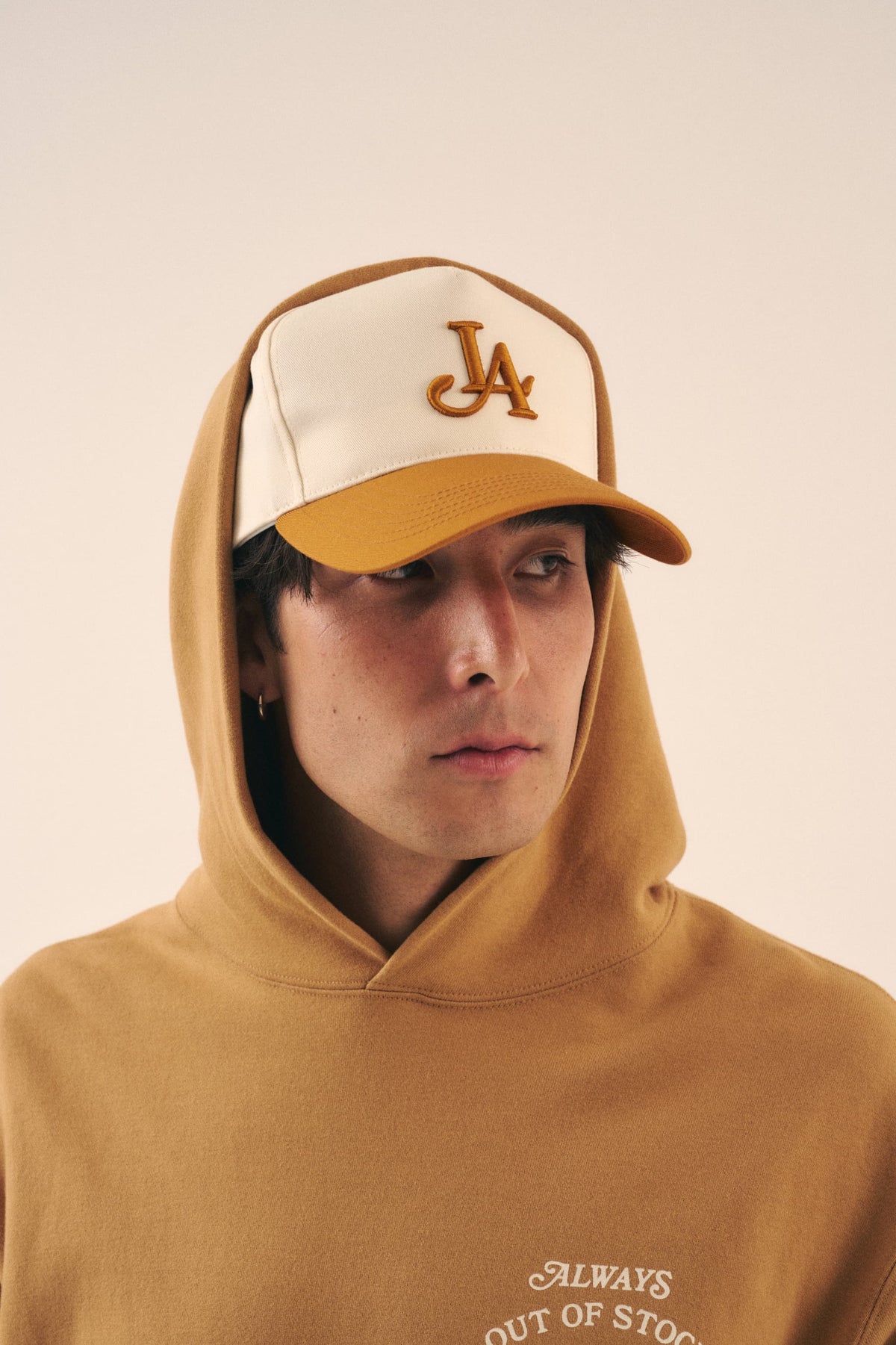 LA LOGO ADJUSTABLE CAP - MILK TEA X IVORY