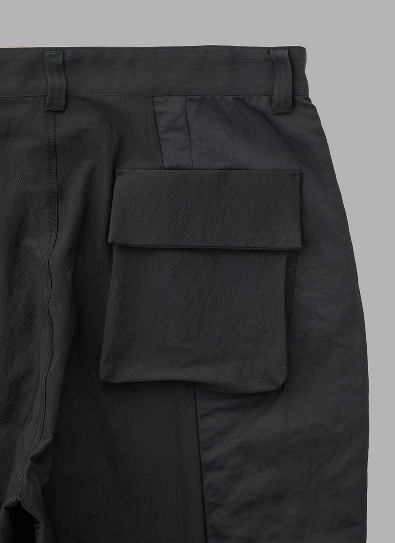 OVERTUCK JOGGER PANTS-BLACK