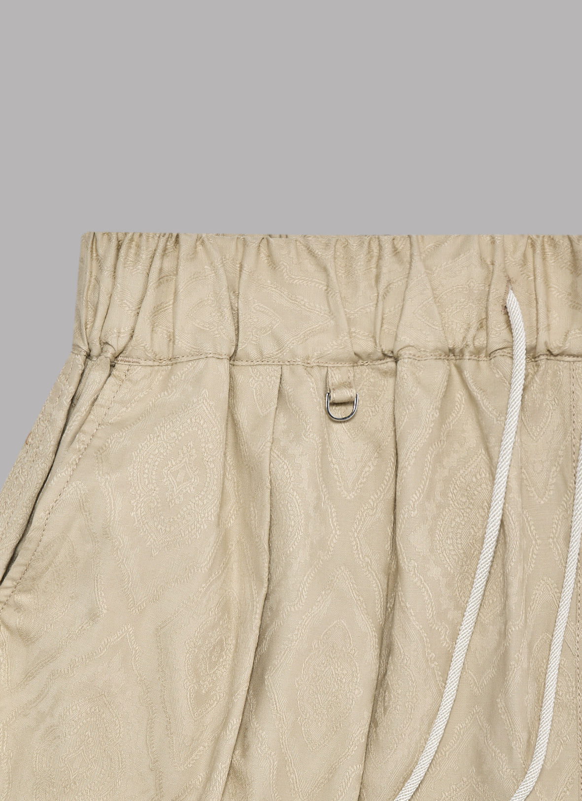JACQURED PATTERN RESORT 2TUCK SHORTS - IVORY