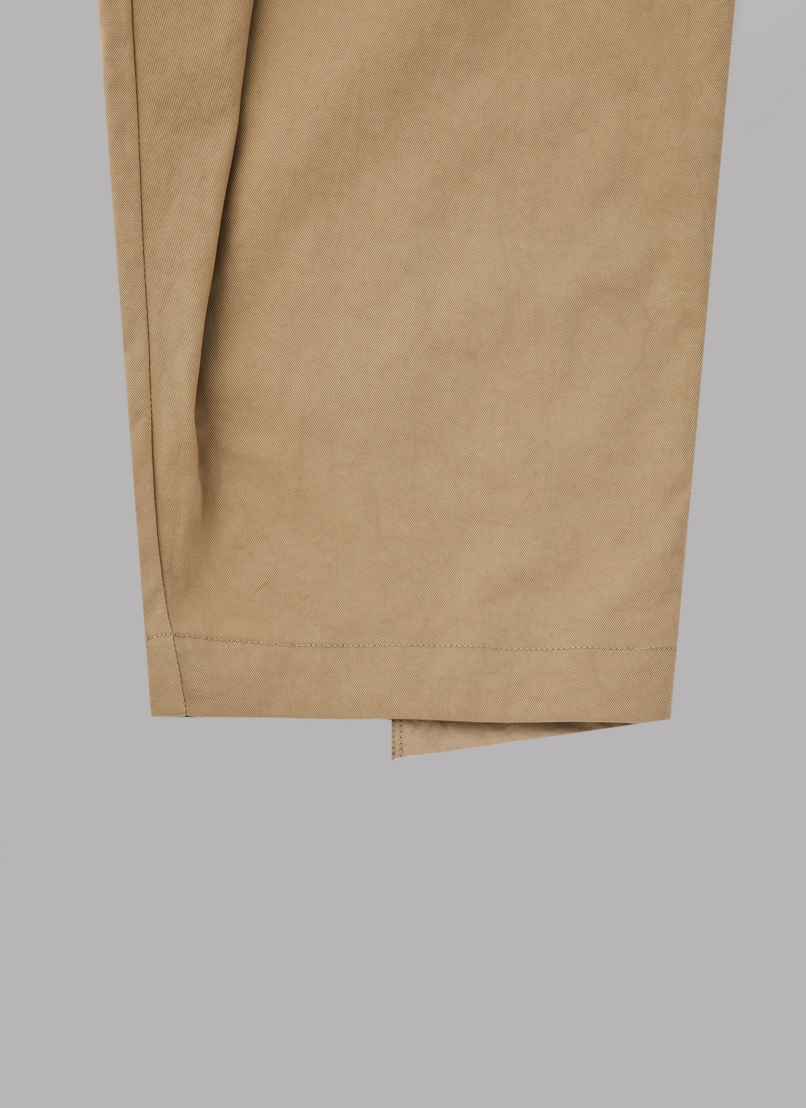 OVERTUCK PANTS-BEIGE