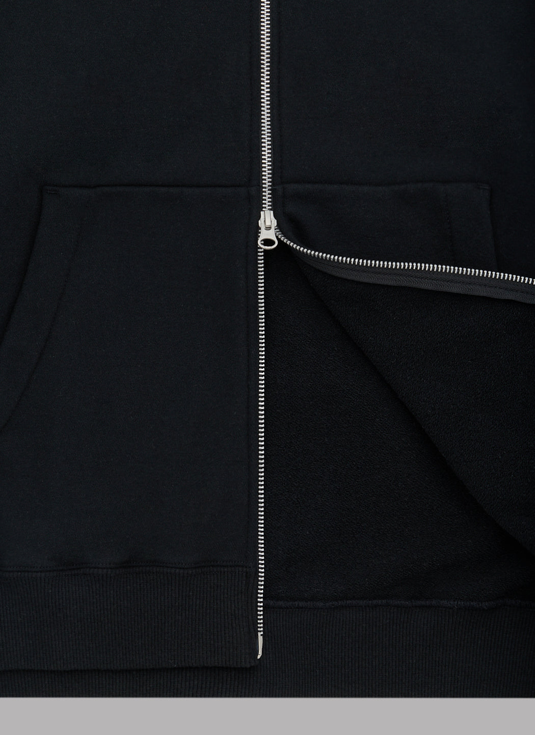 BASIC LOGO ZIP HOODIE - BLACK
