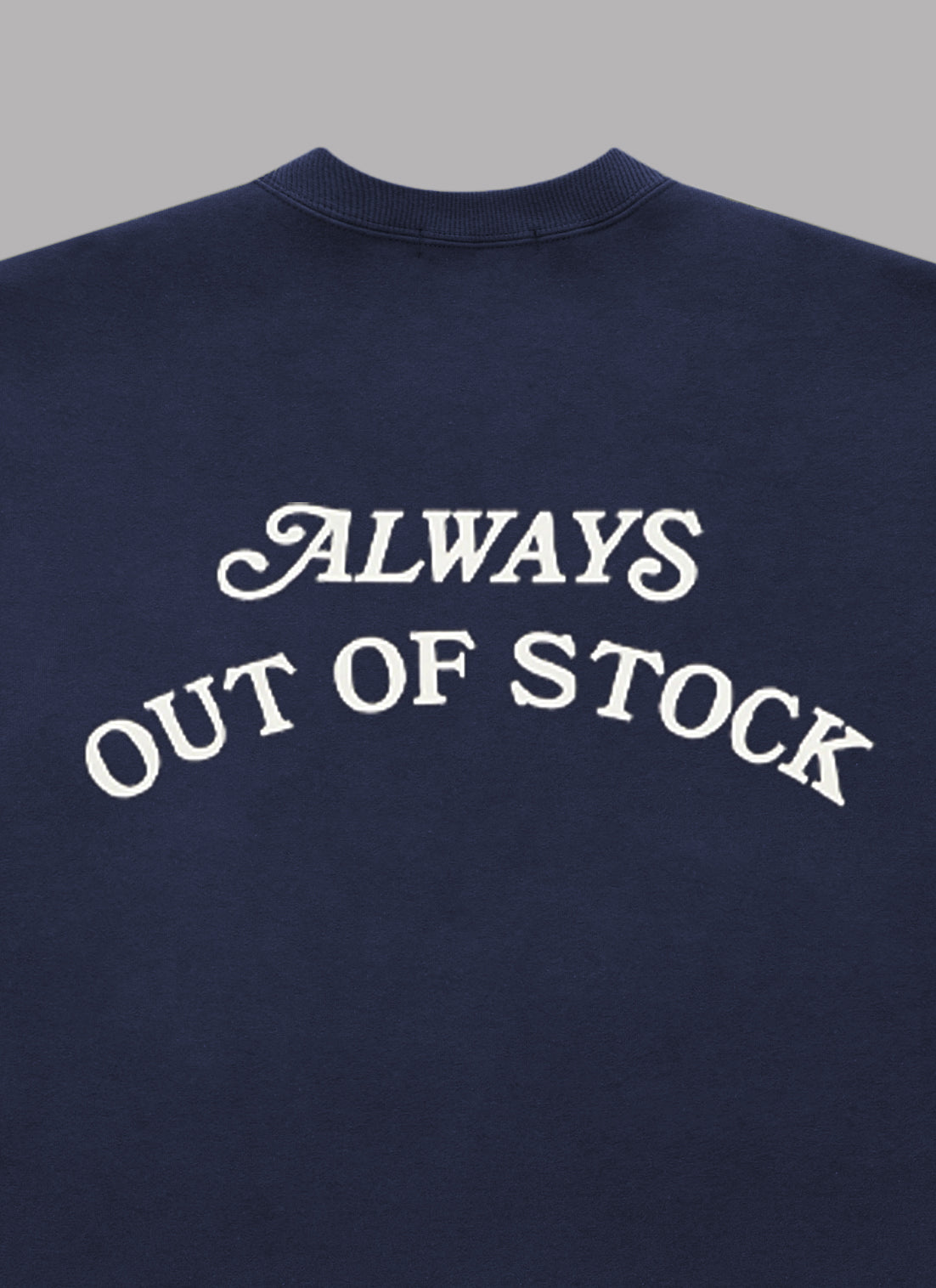 BASIC LOGO CREWNECK -NAVY x OFF WHITE