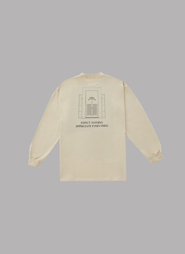 STORE GRAPHIC L/S TEE-IVORY