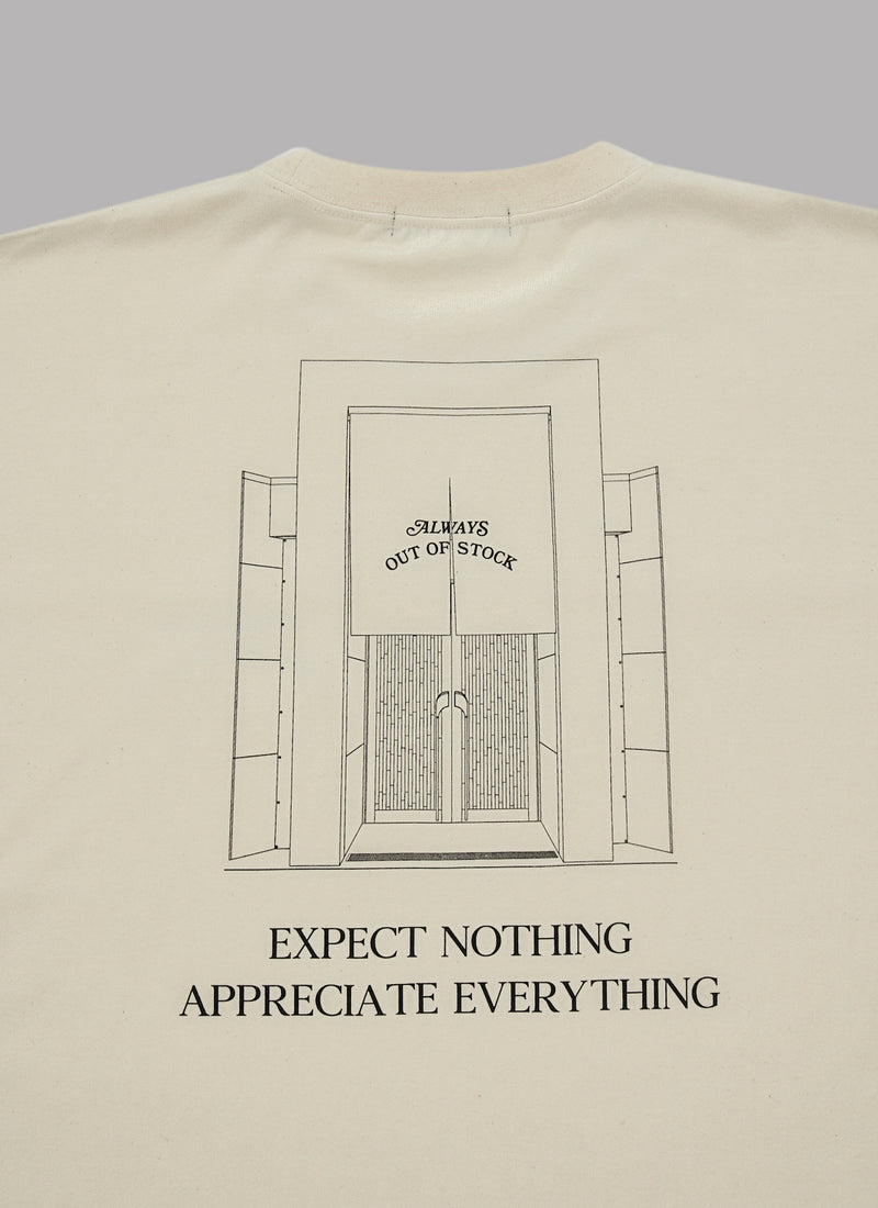 STORE GRAPHIC L/S TEE-IVORY