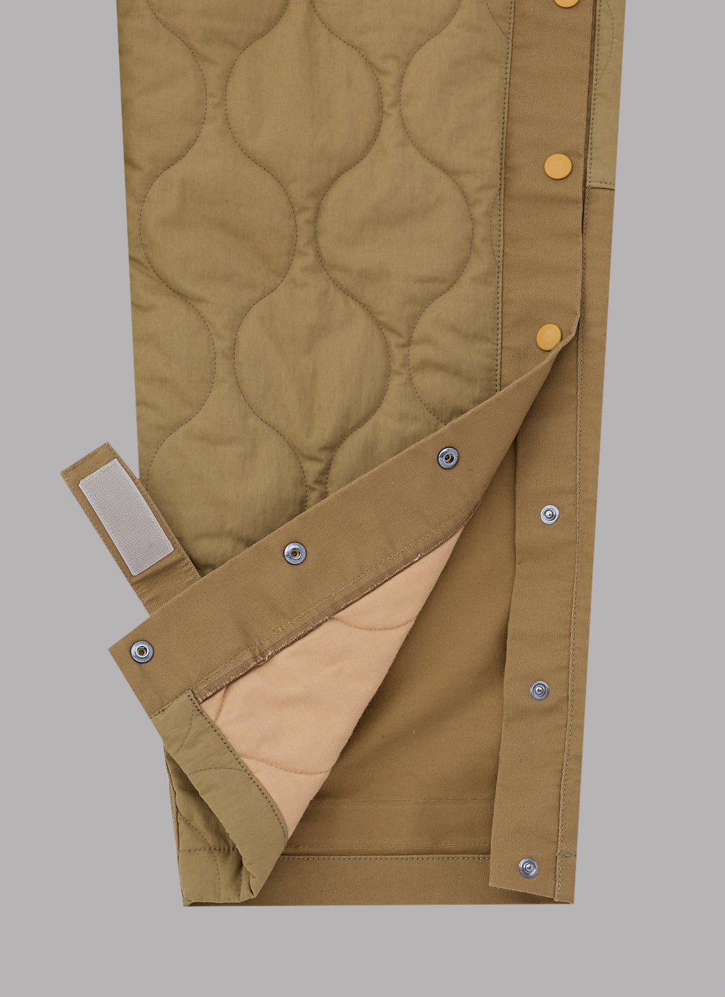 QUILTED SIDE BUTTON TROUSERS-BEIGE