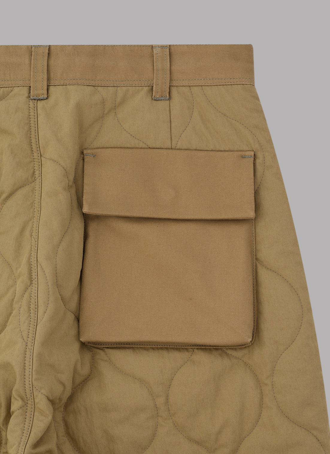 QUILTED SIDE BUTTON TROUSERS-BEIGE