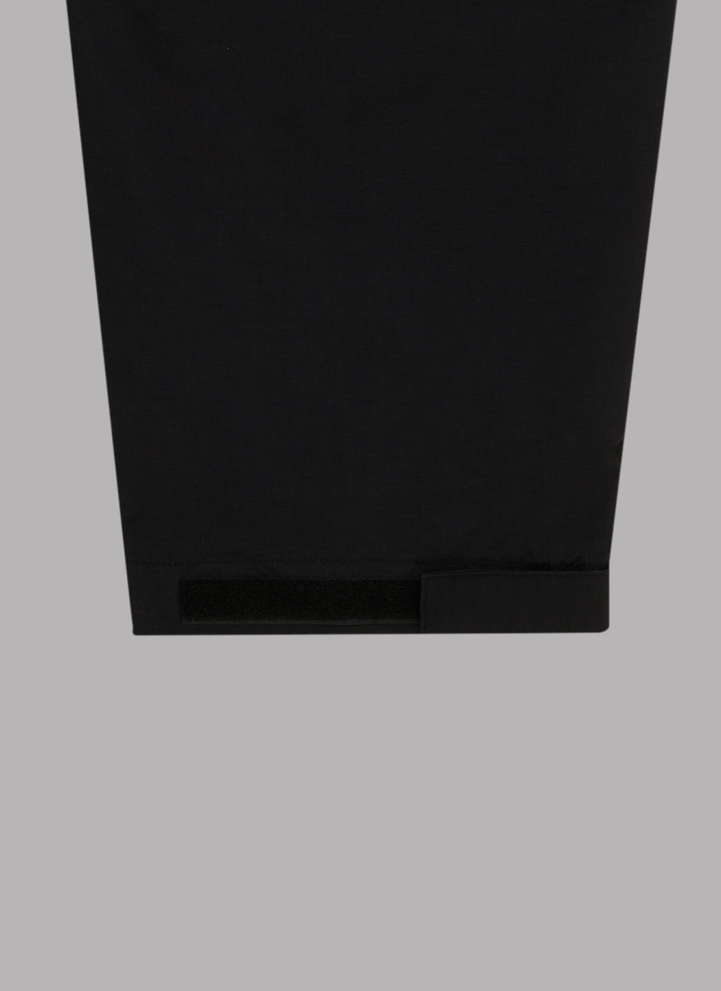 UMBRO SHELL PANTS-BLACK