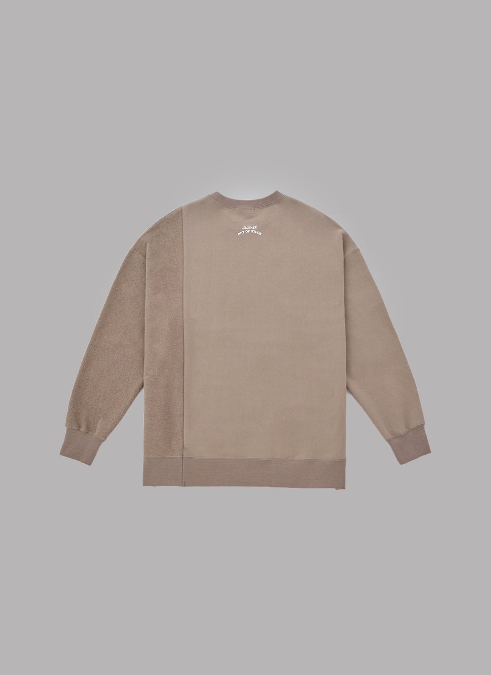 SWITCHED BASIC LOGO CREWNECK-GREIGE
