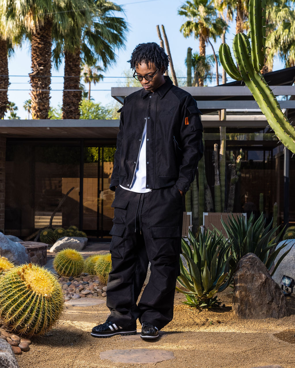 NINE POCKET WIDE CARGO-BLACK