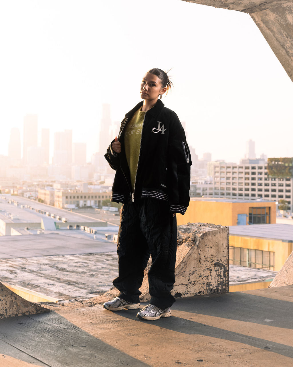 STADIUM BOMBER JACKET-BLACK