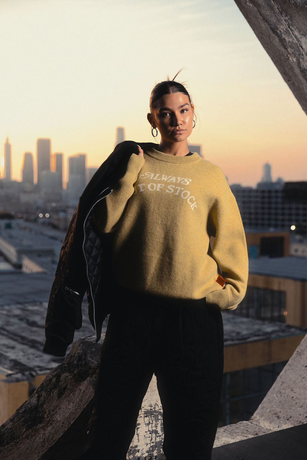 BASIC LOGO JACQUARD KNIT CREW SWEATER - LIME YELLOW