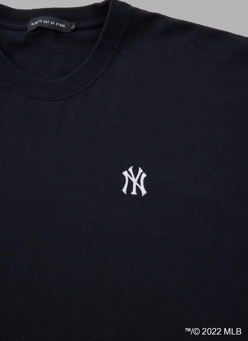 ALWAYS OUT OF STOCK ×New York Yankees  PHOTO TEE - BLACK